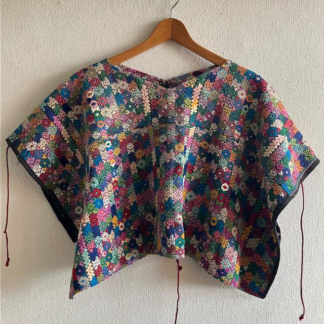 メキシコ グァテマラ ウィピル 刺繍 ハンドメイド ポンチョ