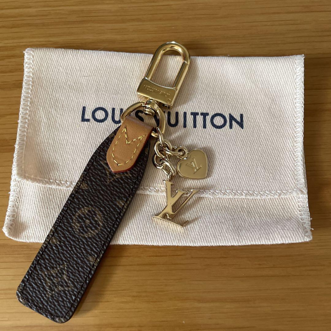 ヴィトン キーホルダー 本物、新品 （LOUIS VUITTON ヴィトン