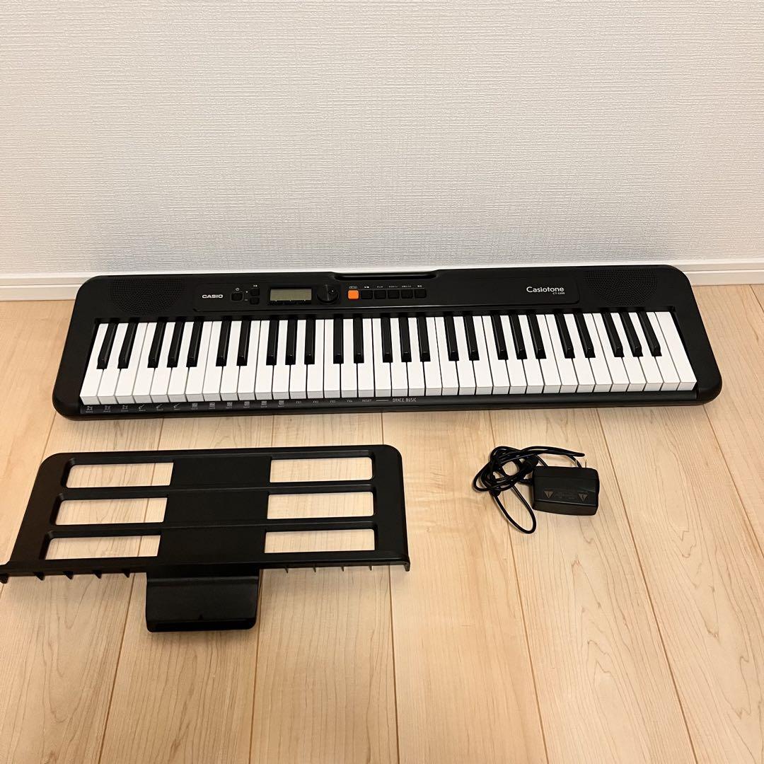 美品】CASIO CT-S200BK 電子キーボード（カシオ（CASIO）電子