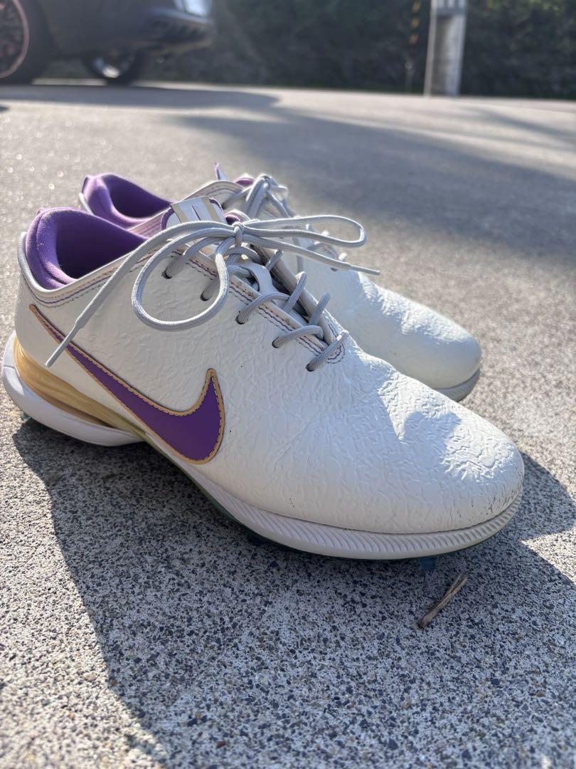 NIKE - ナイキ　ビクトリープロ3 ナイキ「ビクトリー プロ 3」を試し履き たわんで食いつく“新