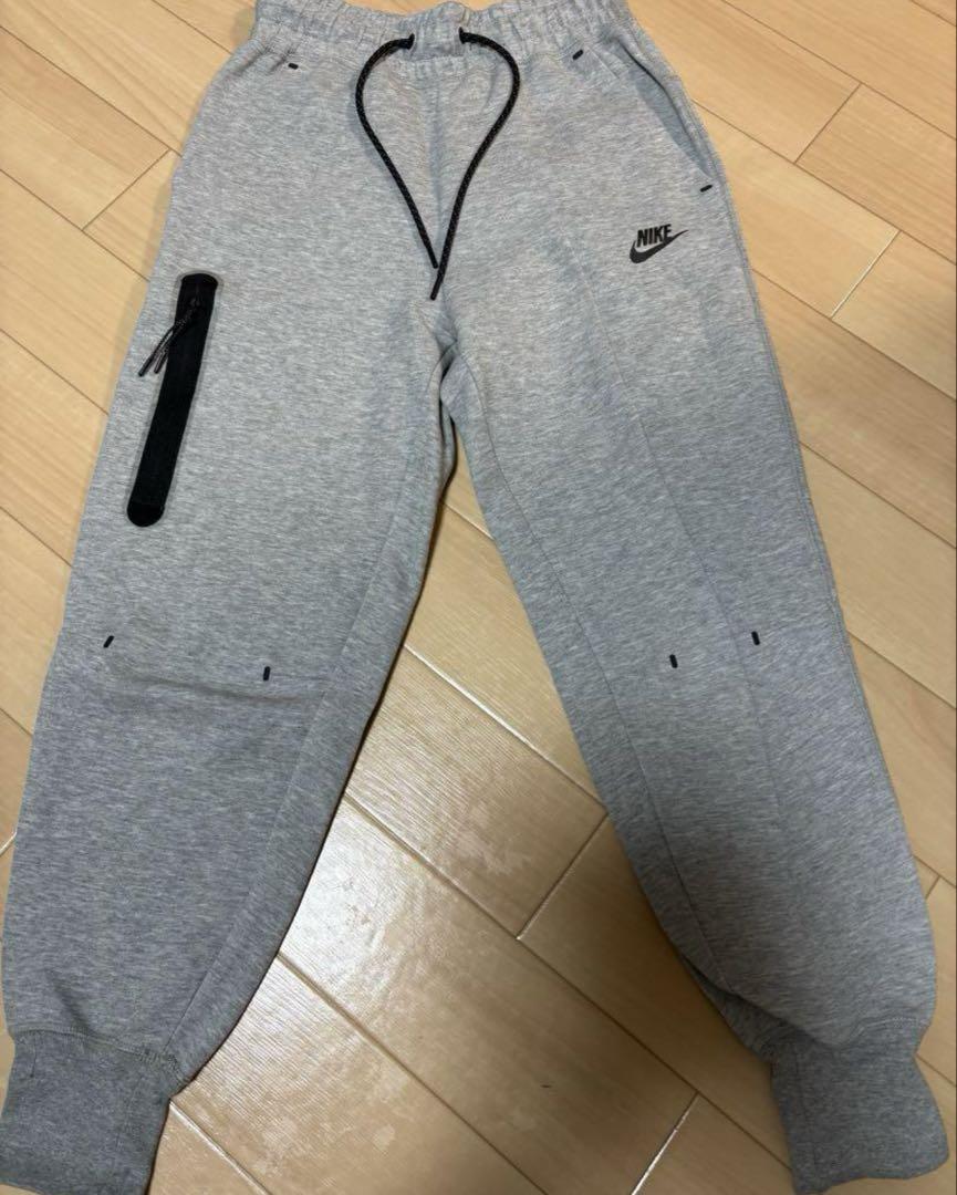 あいうえお　NIKE テックフリース　S グレー 楽天市場】ナイキ テックフリース（カラーグレー）（トップス