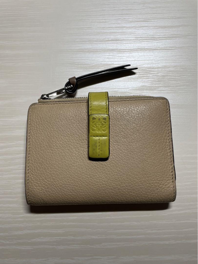 LOEWE 二つ折り財布　小銭入れ ロエベ LOEWE LOEWE 二つ折り財布 PUZZLE EDGE SLIM C510W73X08