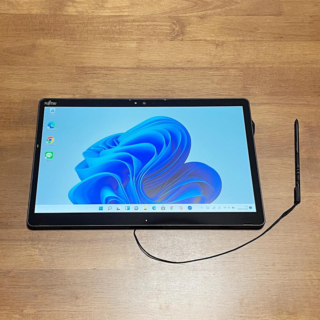 大画面13.3インチ軽量で使いやすい富士通タブレットWindows11