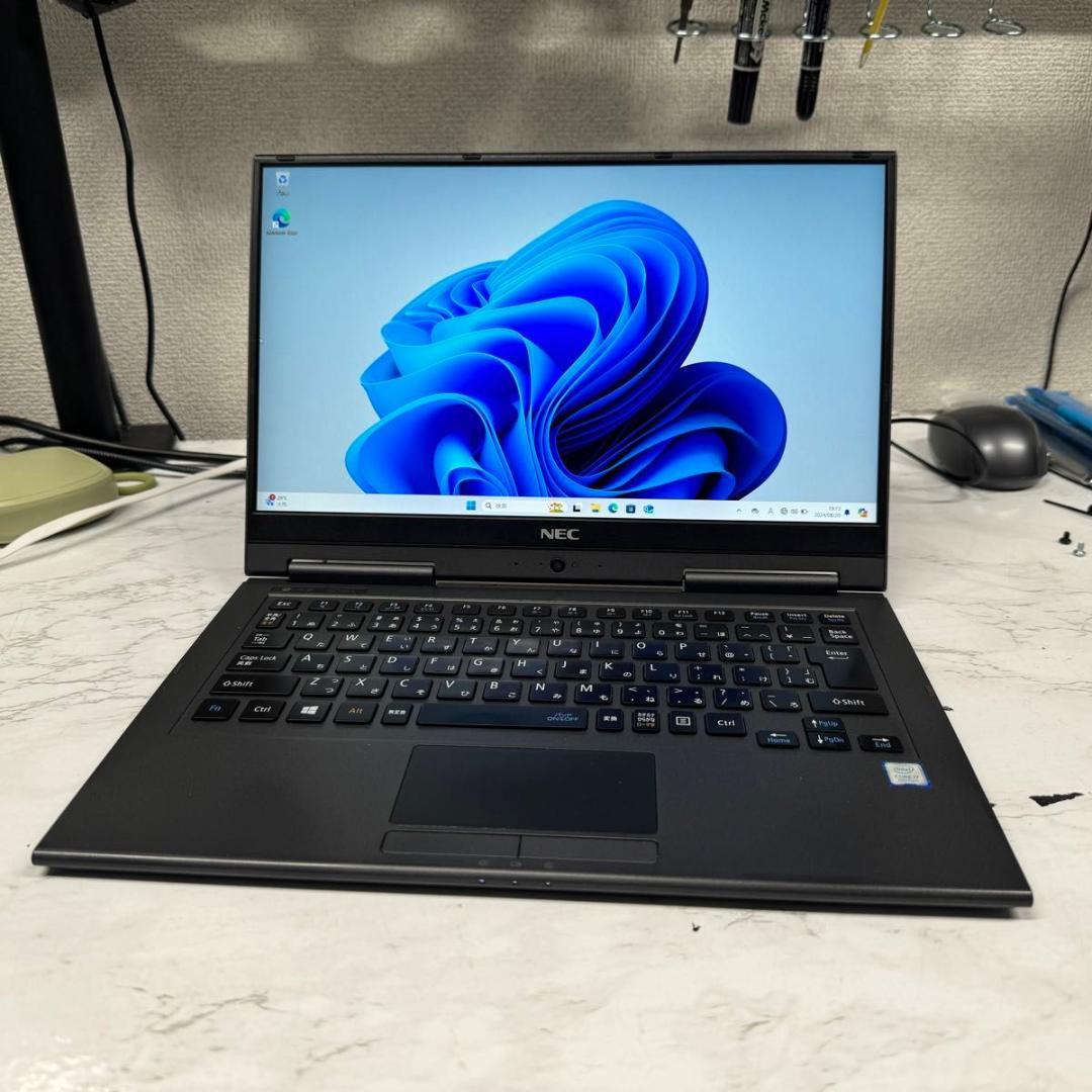 【期間限定】LAVIE HZ750/GAB i7 SSD 256GB 8GB 期間限定】LAVIE HZ750/GAB i7 SSD 256GB 8GB