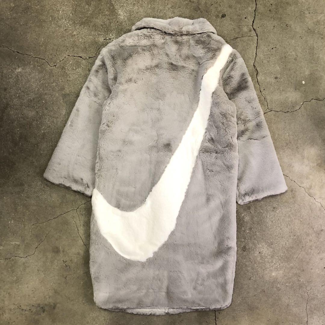 NIKE ナイキ　レディース　ビッグスウォッシュ ロング ファー ジャケット 新品 定価27500円 Lサイズ ナイキ NIKE BIG SWOOSHU LONG FUR