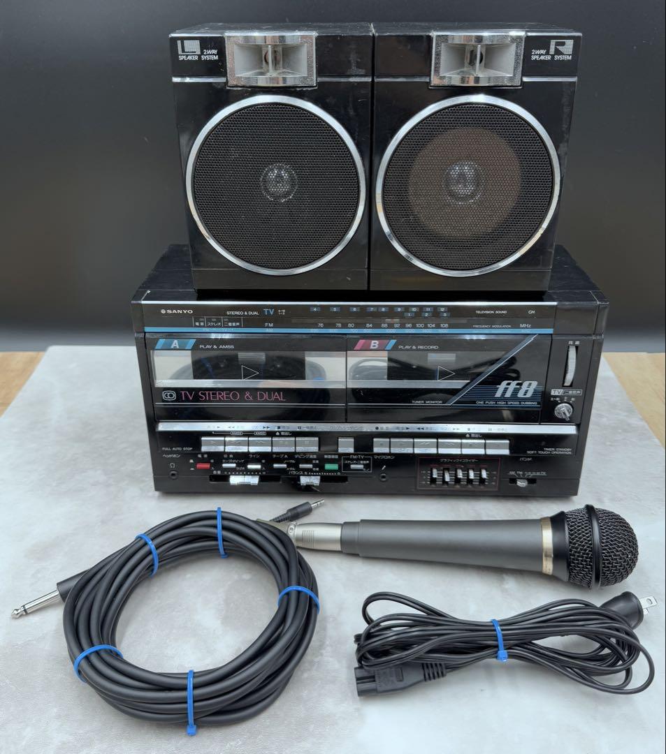 SANYO MR-FF8 昭和レトロ ラジカセ SANYO MR-FF8 ラジカセ カセットデッキ レッド 赤 サンヨー 三洋
