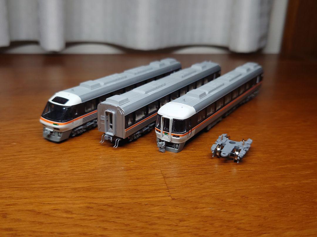 鉄道模型ジャンク品　KATOキハ85 大阪編成３両 KATO キハ85系セットの内訳を整理してみた | 緩行線