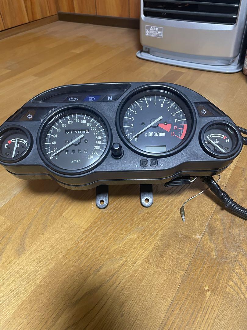gpz900r zzr1100メーター　gpz900rポン付け仕様 gpz900 メーター 流用 ポン付 - メルカリ