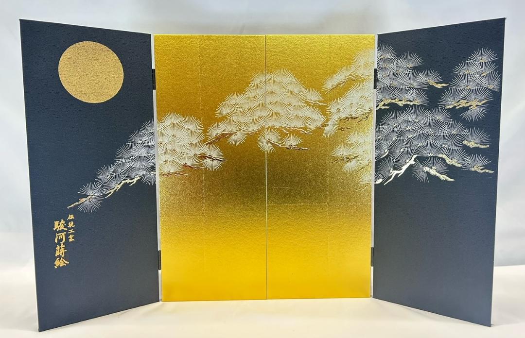 五月人形 5月4曲屏風 40cm 黒金銀針松 伝統工芸品 駿河蒔絵 兜