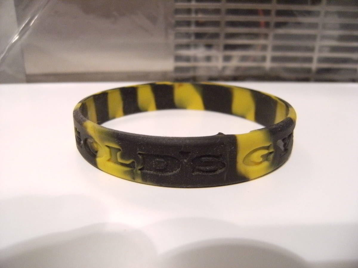ボディビル,プロレス,格闘技★GOLD'S GYM ゴールドジム バーナー 旗 ボディビル,プロレス,格闘技☆GOLD'S GYM ゴールドジム バーナー 旗
