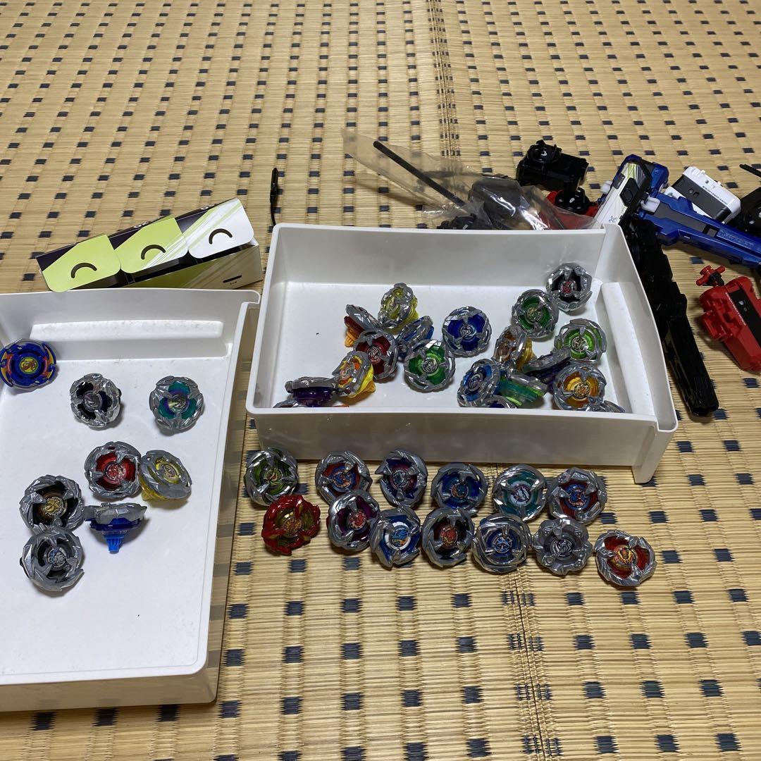 ベイブレードx まとめ売り 41個（中古】☆ ベイブレード