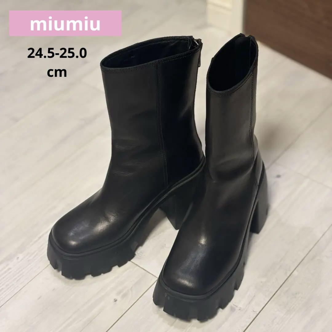 MIUMIU ブーツ Black Leather Boots | Miu Miu