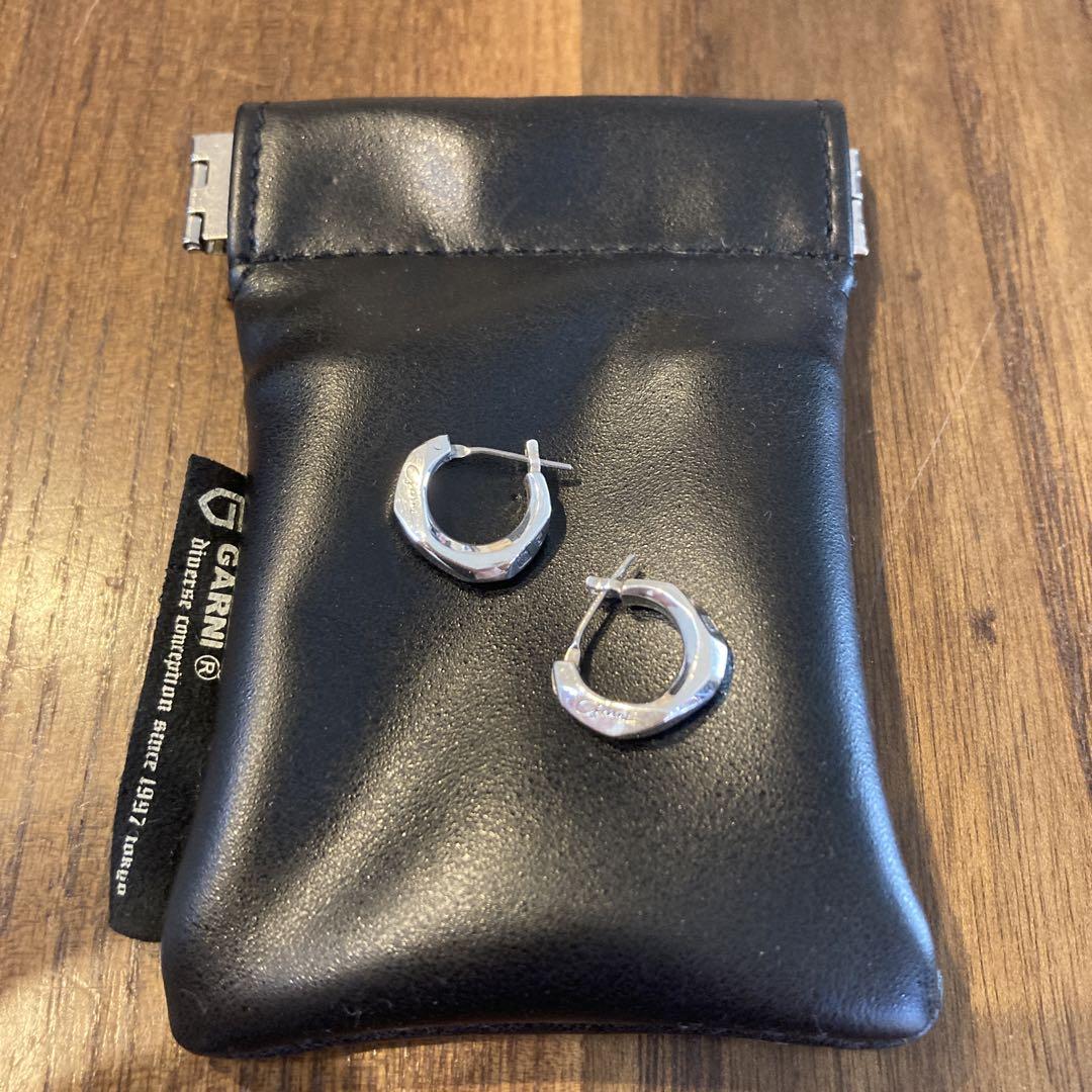 GARNI ガルニ Stamp Pierce 両耳ピアス SVΩ