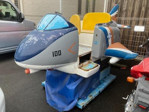 【岡山市から 引取り限定】US NAVY 戦闘機オブジェ（キャスター付） a10set-01.jpg