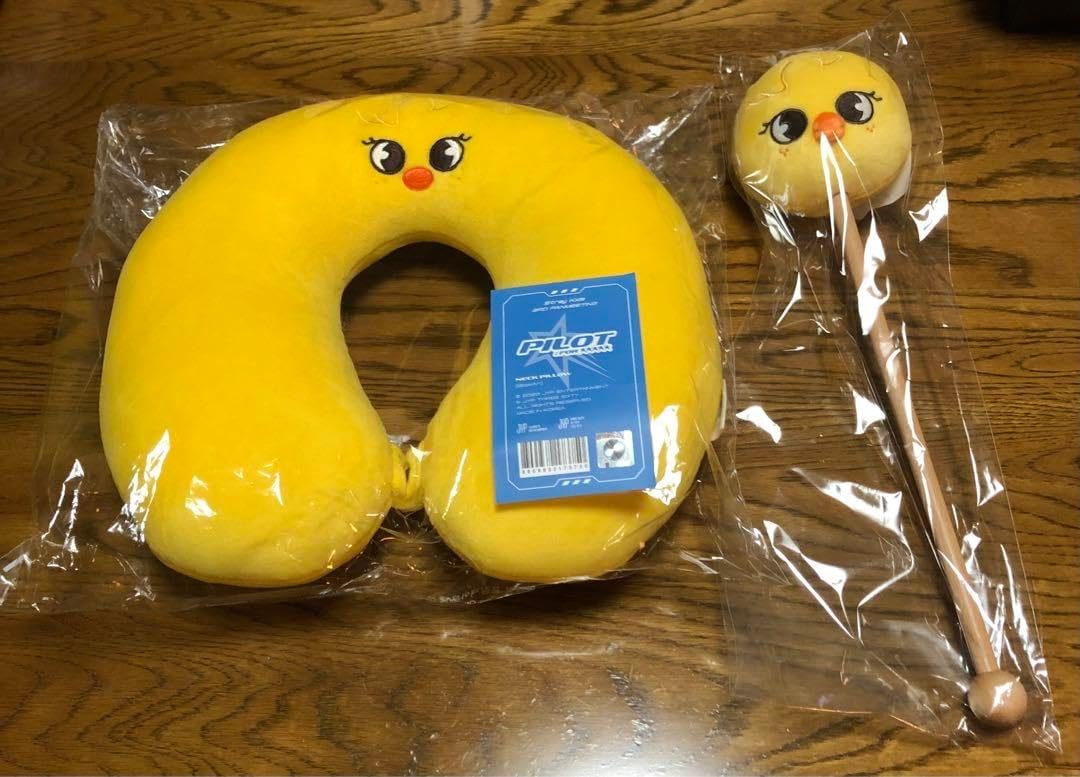 スキズ ボガリ フィリックス ネックピロー 肩たたき棒（スキズ