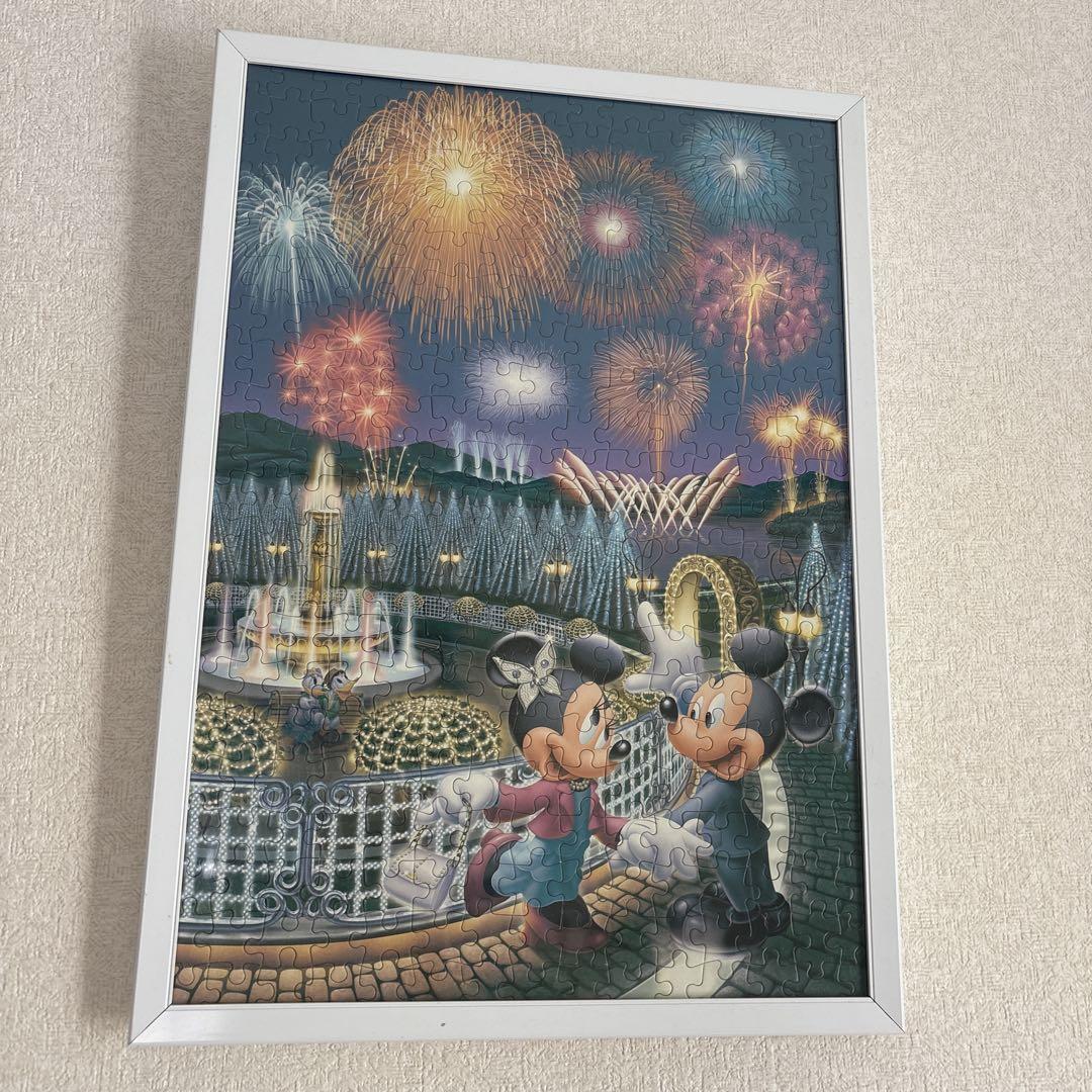 ディズニー ５００ピース ジグソーパズル　花火の想い出 ミッキー ミニー ミッキーとミニーの花火ジグソーパズル （TEN-D300-713