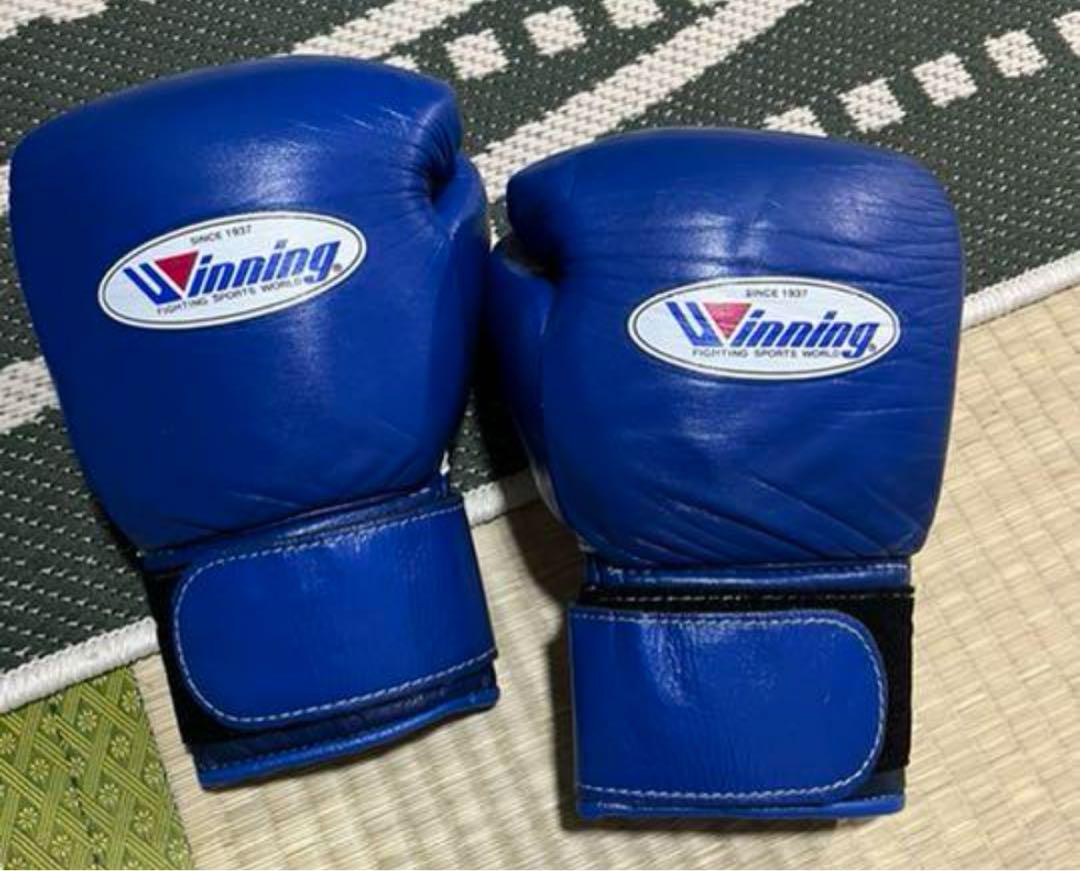Winning ウイニングボクシンググローブ 8oz 青 新品未使用Winning ボクシンググローブ 8oz 青