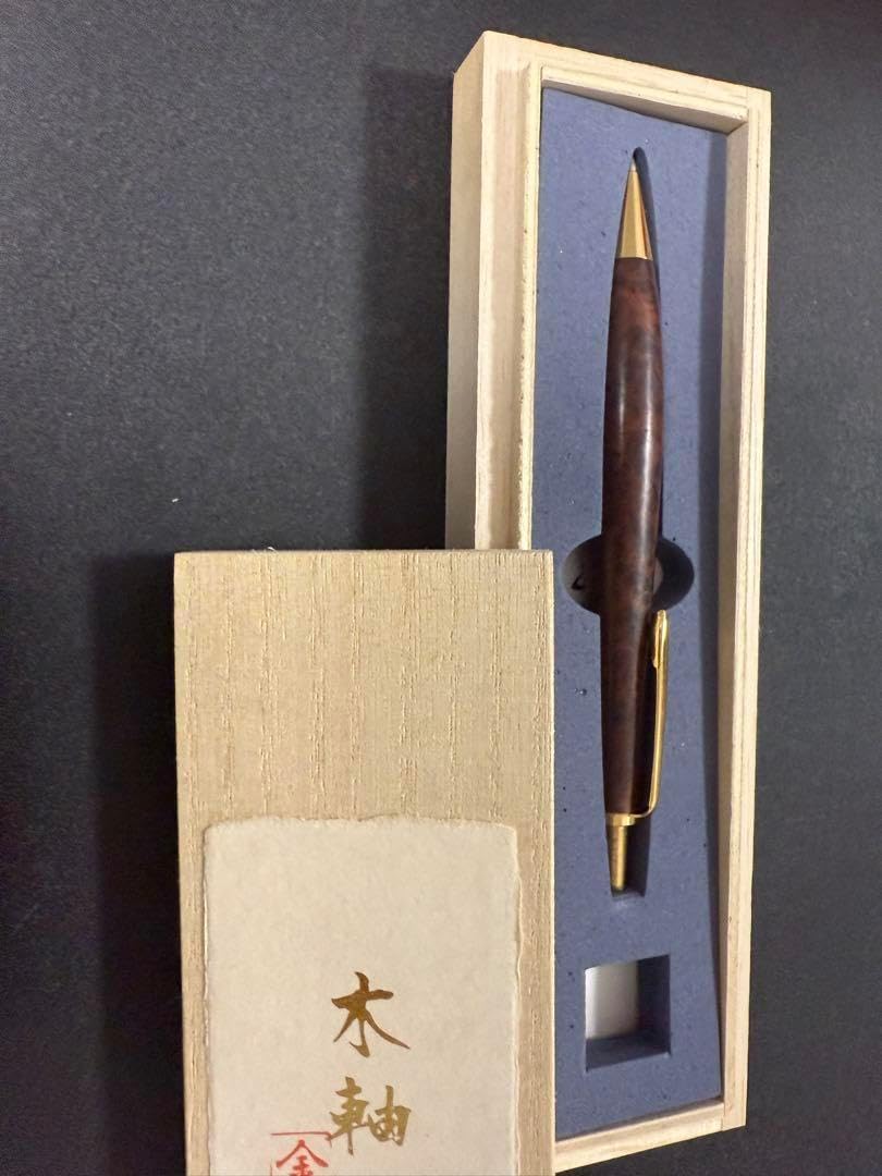 木軸ペン　金杢犀　本花梨瘤杢特上　ボールペン 朱色の銘木】 花梨 受注生産品 | 木軸ペン工房 金杢犀