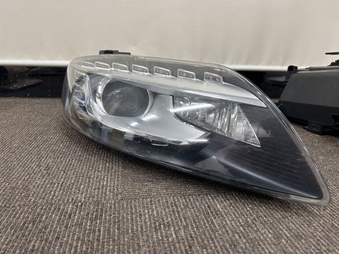アウディ　Q7 ヘッドライト　左右　HID アウディ Q7 ヘッドライト 左右 HID（AUDI - 格安！アウディ