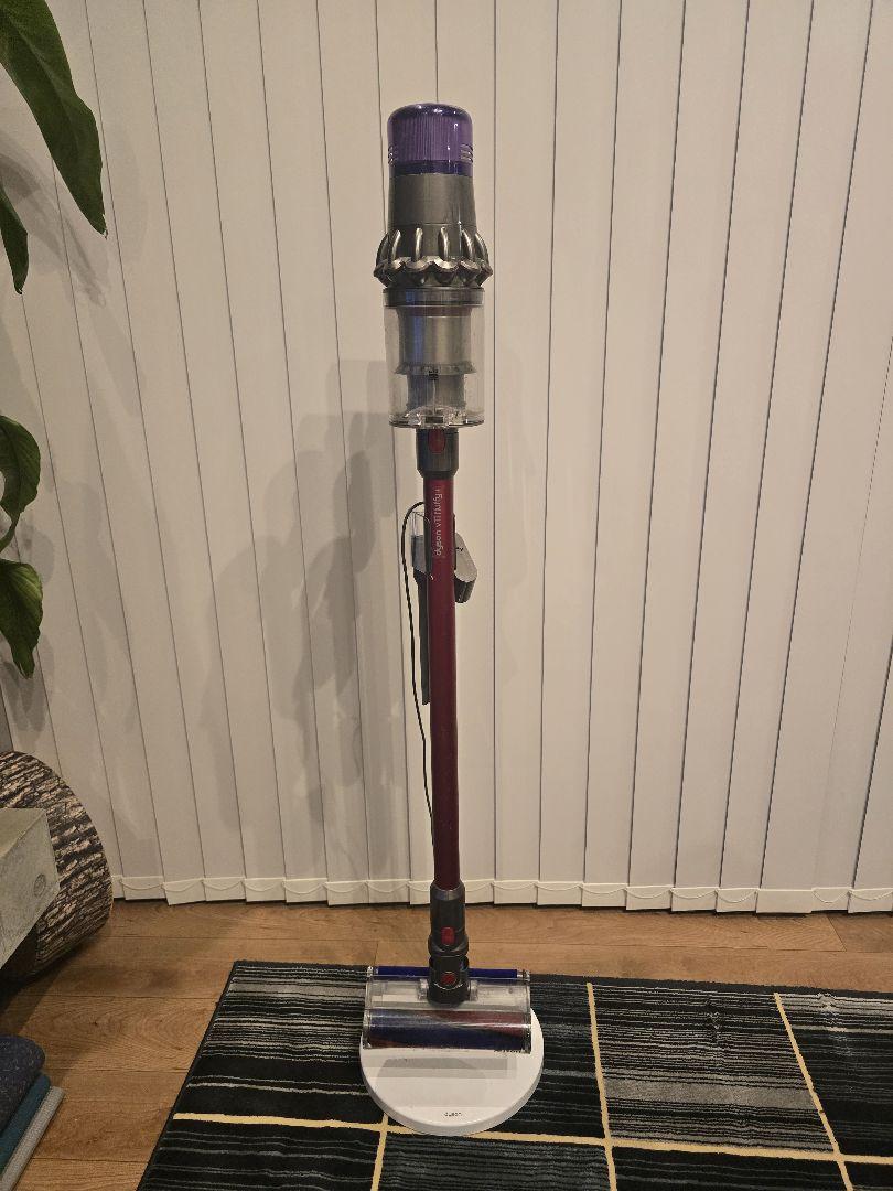 ジャンク】Dyson ダイソン 掃除機 V11 fluffy アタッチメント付