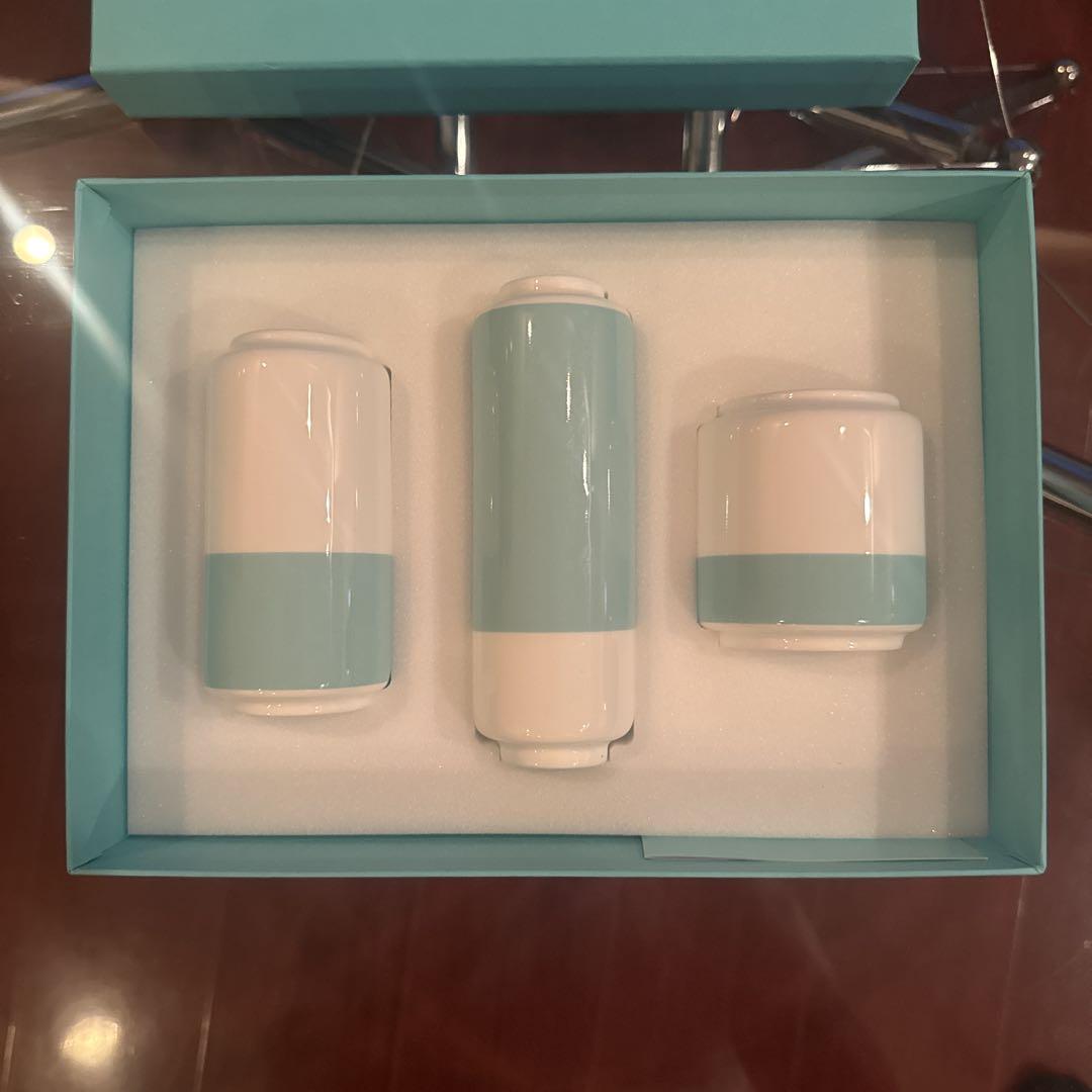 Tiffany & Co. 陶器 花器 3個セット Tiffany & Co. Set of 3 Small Flower Pot Planters in Tiffany