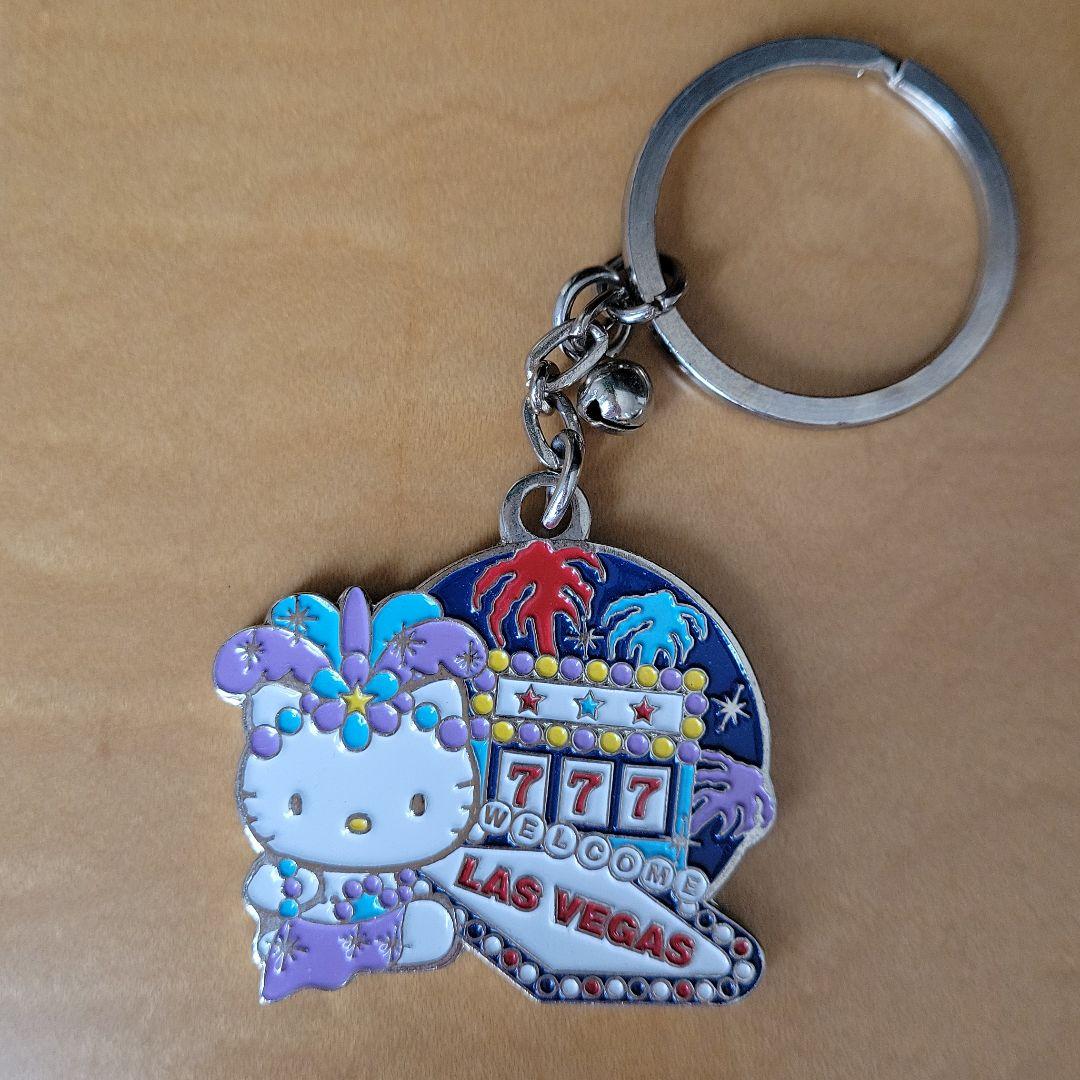キティちゃんキーホルダー （ハローキティ 90s カラフルソーダ