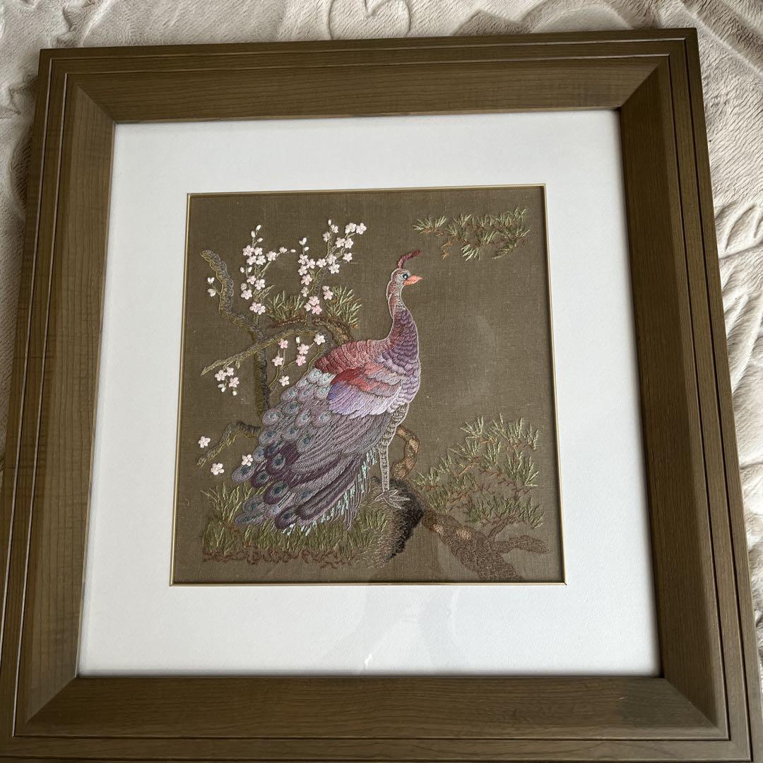 戸塚刺繍作品額 孔雀と桜 （楽天スーパーセール】 刺繍絵・刺繍