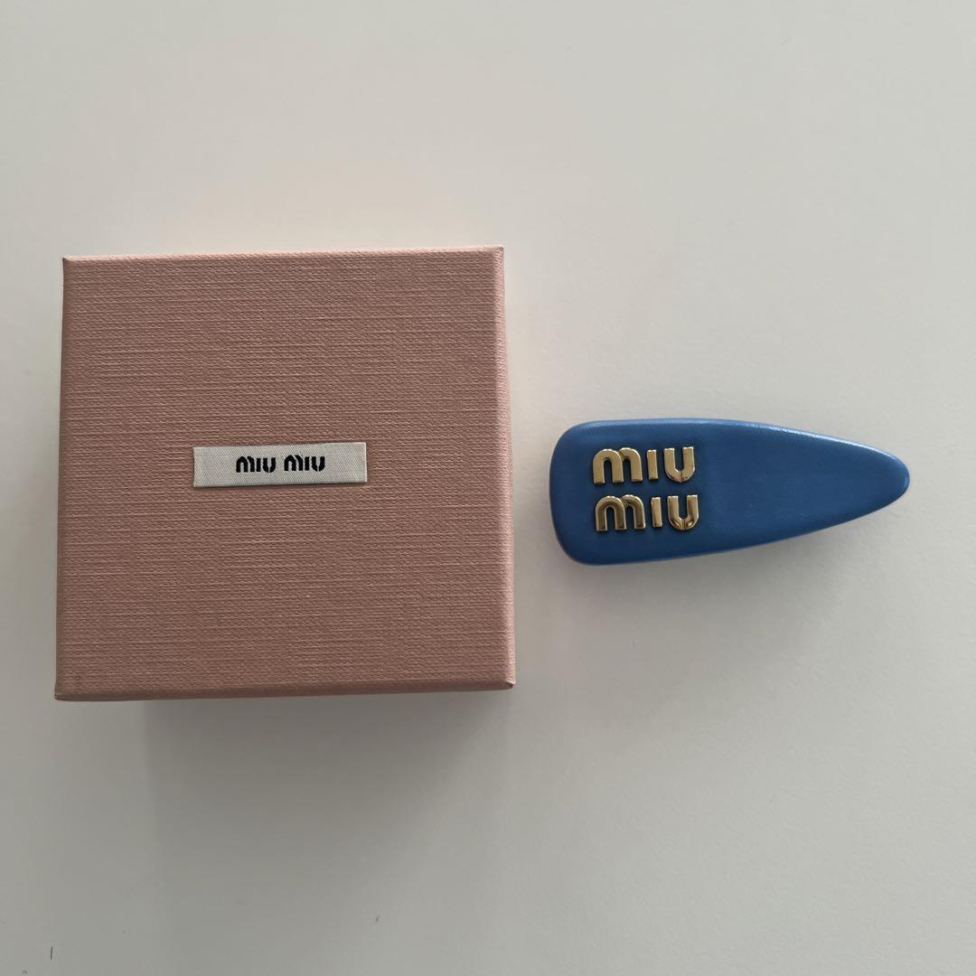 miumiu バレッタ　ヘアピン 楽天市場】【8/1～3限定・最大2万円OFFクーポン配布中】MIUMIU