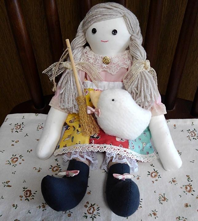 カントリードール ハンドメイド 女の子 アヒル 箒付 手作り