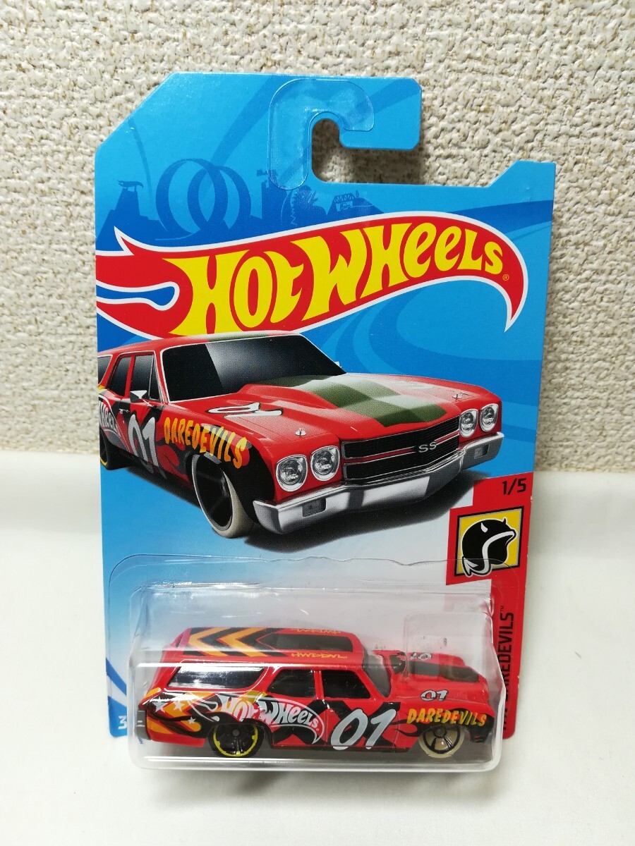 ホットウィール　FAST WAGONS '70 シェベル SSワゴン10台セット Amazon.com: Hw Flames 3/10 - '70 Chevelle SS Wagon (Yellow