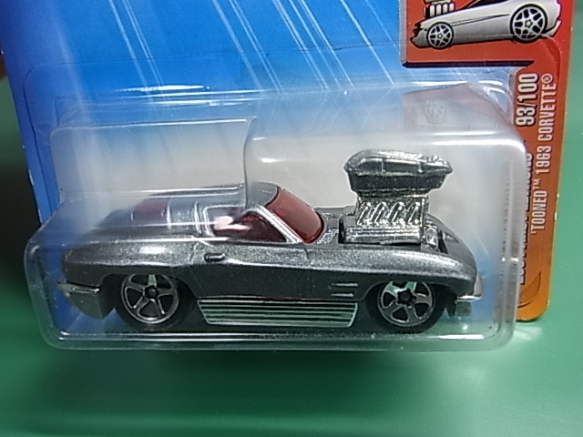 ホットウィール TOONED 1963 コルベット 2004ファースト