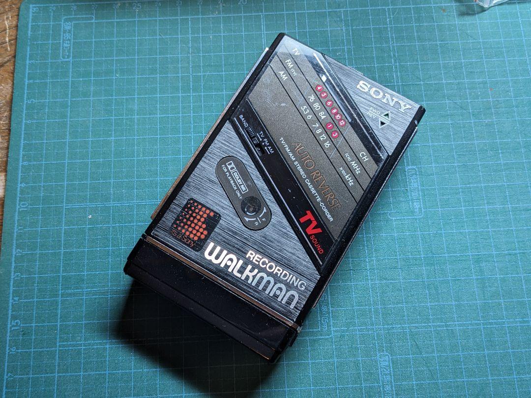 ジャンク　外観美品　SONY WM-F202 Walkman カセットレコーダー Sony WM-F202 ▷ Walkman.land