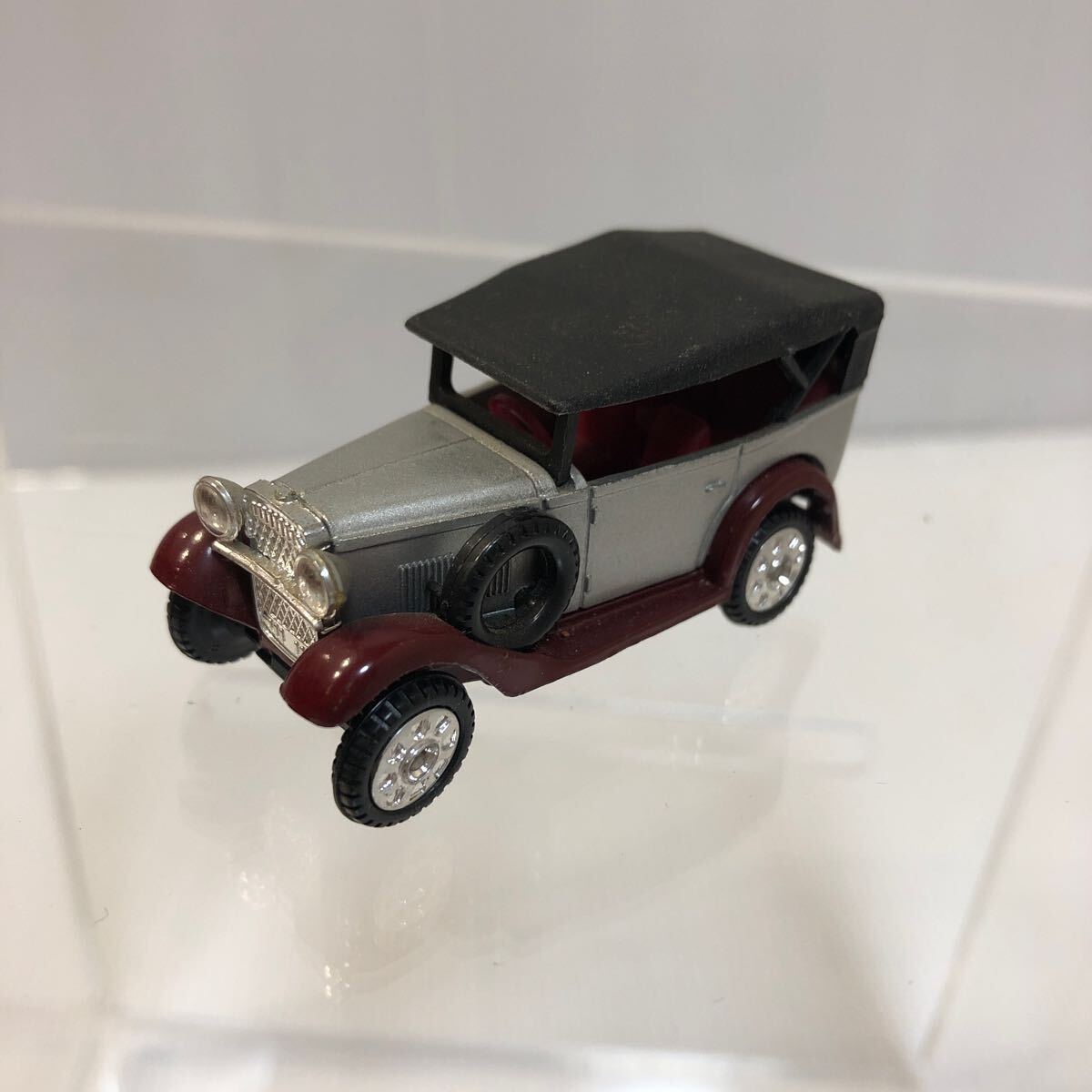 昭和トミカ ミニカー No.60 DATSUN ダットサン（ミニカー トミカ
