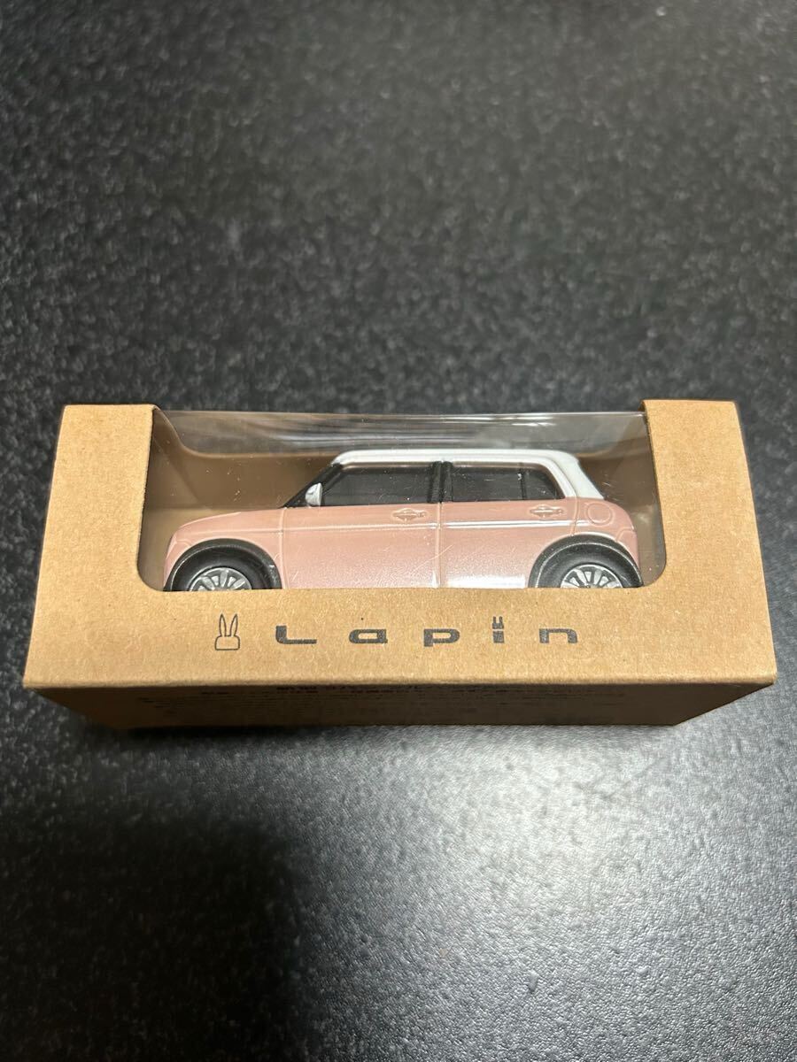 スズキ　Lapan　ピンクと白のSUVスタイル ミニカー[新品·未使用]　非売品 Amazon | 1/18 SUZUKI スズキ 新型ラパン Lapin 非売品 カラー