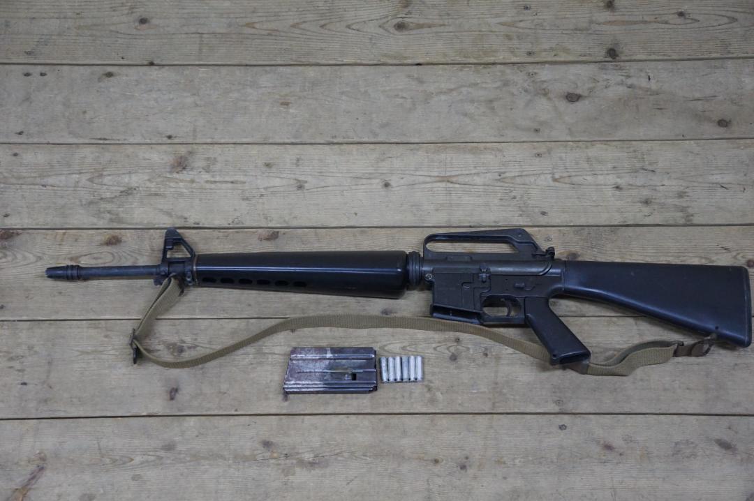 MGC　COLT M16A2　アサルトライフル　モデルガン　ガスガン　トイガン MGC M16A2カービン M725 ビンテージ エアガン レビュー