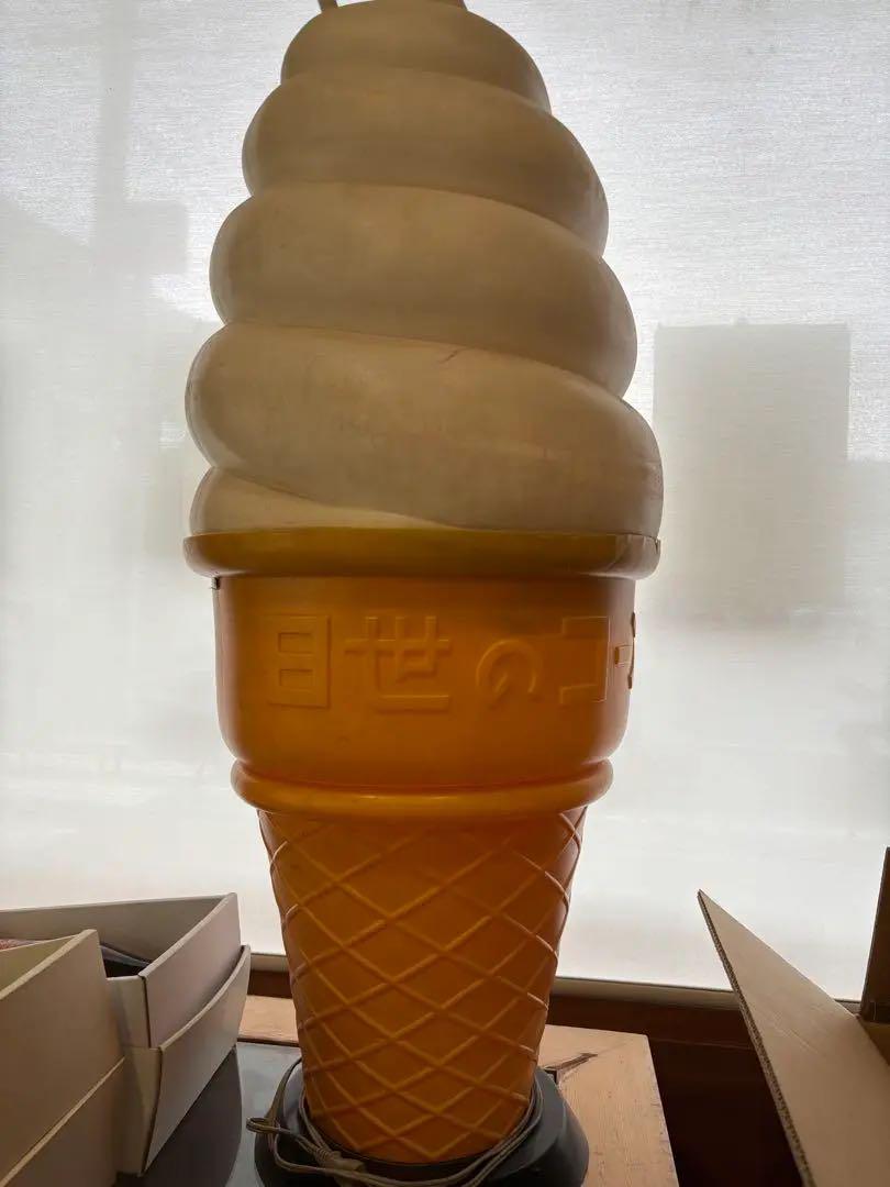 (s7017) ソフトクリーム 日世コーン 卓上スタンド 電飾看板 飲食店店舗用 s7017) ソフトクリーム 日世コーン 卓上スタンド 電飾看板 飲食