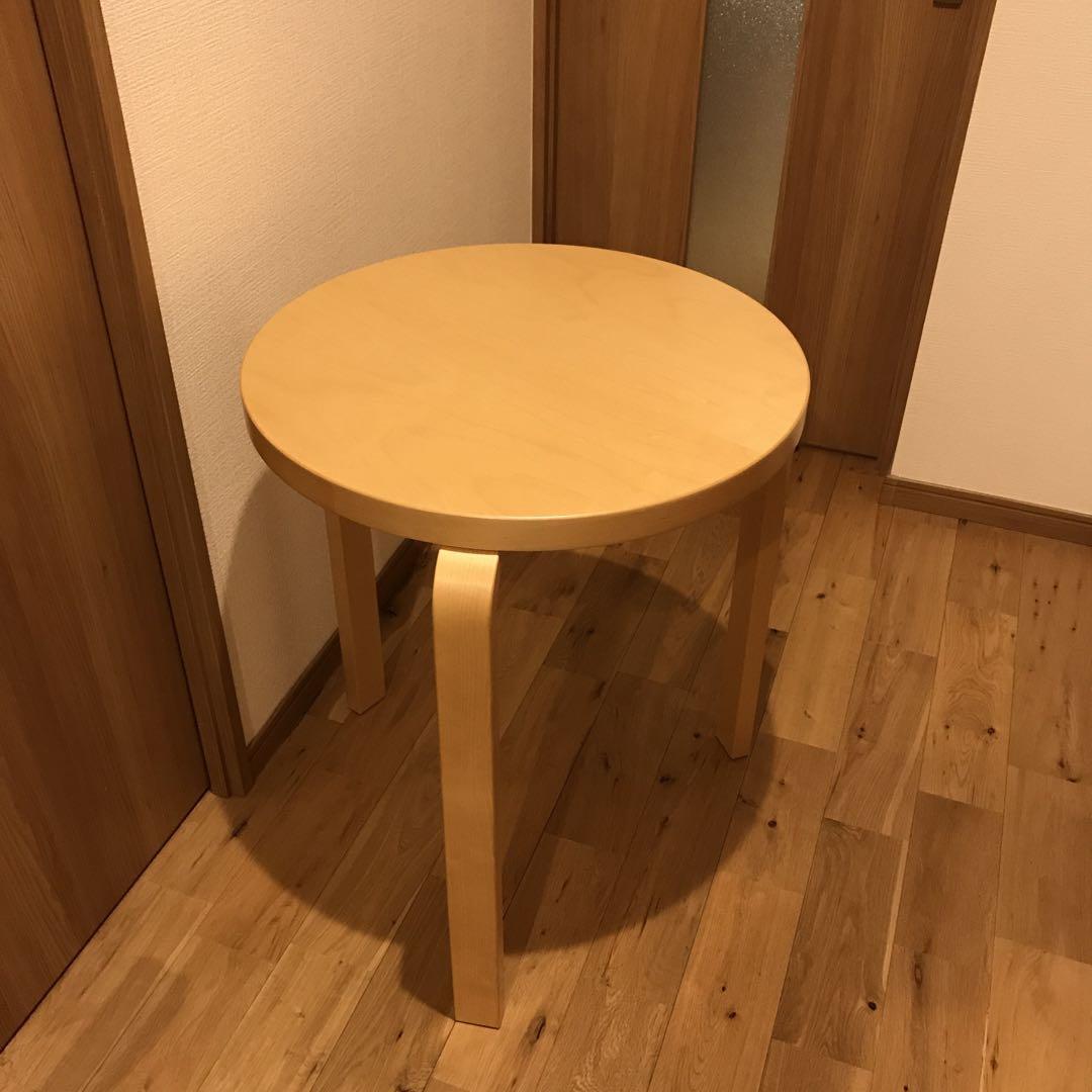 artek テーブル 90C（d. 60）ナチュラル ラッカー アルテック