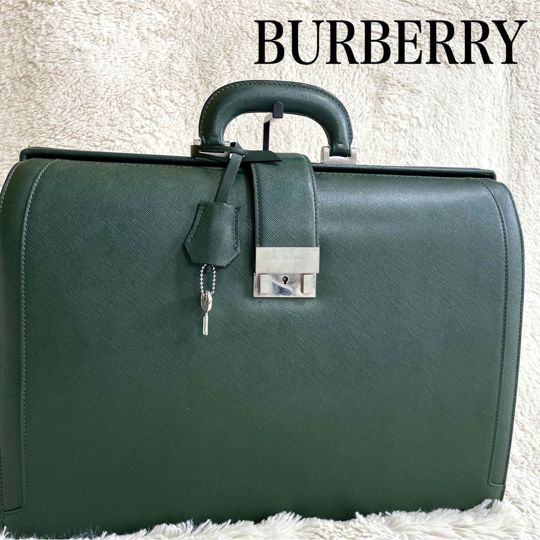 新発売の 美品 希少 BURBERRY サフィアーノ ダレスバッグ ビジネスバッグ バッグ