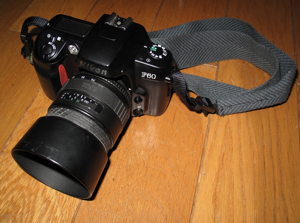 ◇NIKKON ニコン F60 + SIGMA シグマ 28-70mm F3.5-4.5 Nikon 用