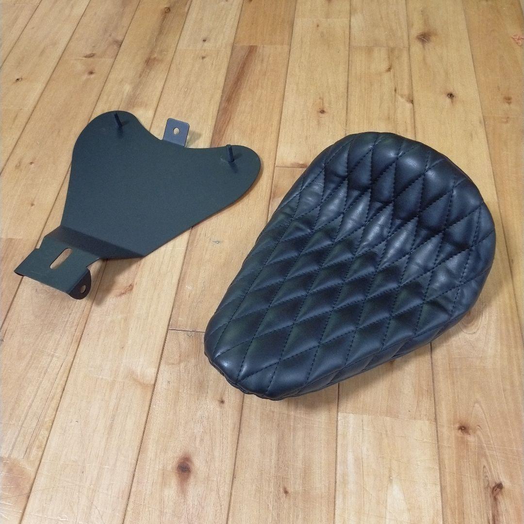 バイク用シート 黒 合成皮革 取り付け金具付き バイク用シート 黒 合成皮革 取り付け金具付き（楽天市場