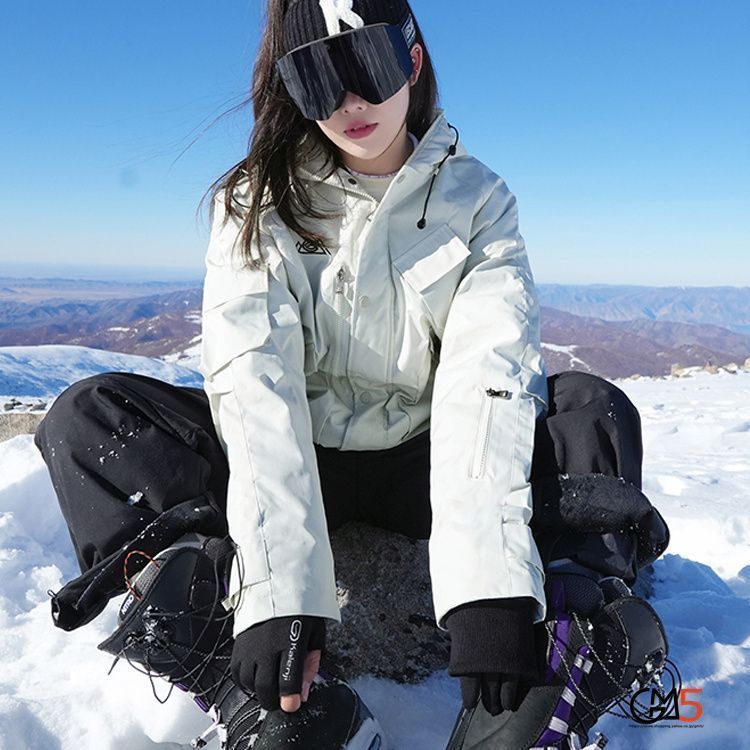 新品 スキーウェア 上下セット スノボ用 オーバーサイズ 男女OK