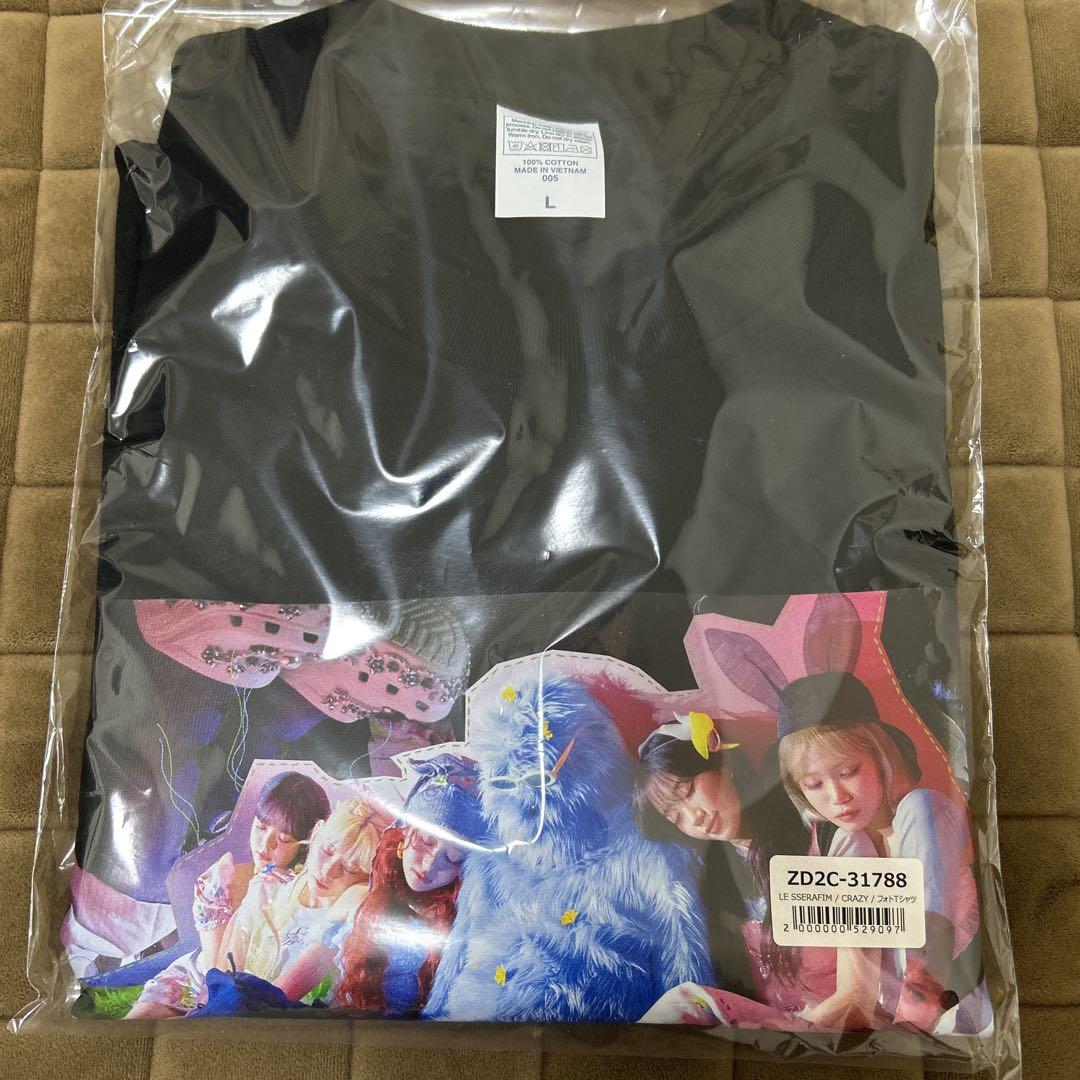 ルセラフィム tシャツ （LE SSERAFIM ルセラフィム ポップアップ