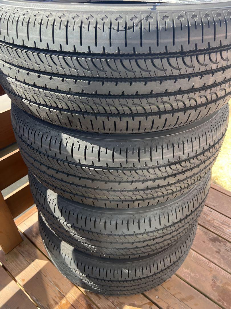 三菱デリカD5 Chamonixの新車装着夏用タイヤ4本 三菱デリカD5 Chamonixの新車装着夏用タイヤ4本（三菱デリカD5