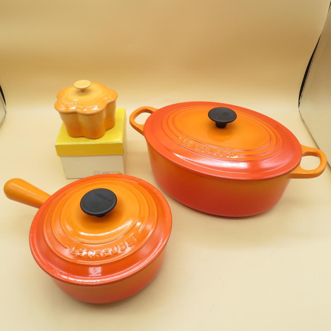 ルクルーゼ　ル・クルーゼ　25ｃｍ　18ｃｍ　容器 ルクルーゼ ル・クルーゼ 25cm 18cm 容器 （新品】LE