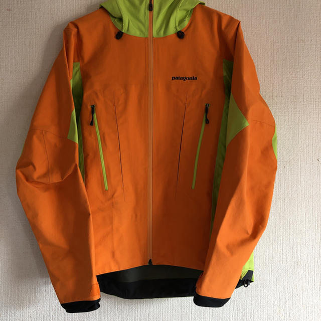 patagonia スーパーアルパインジャケット （パタゴニアの革新的