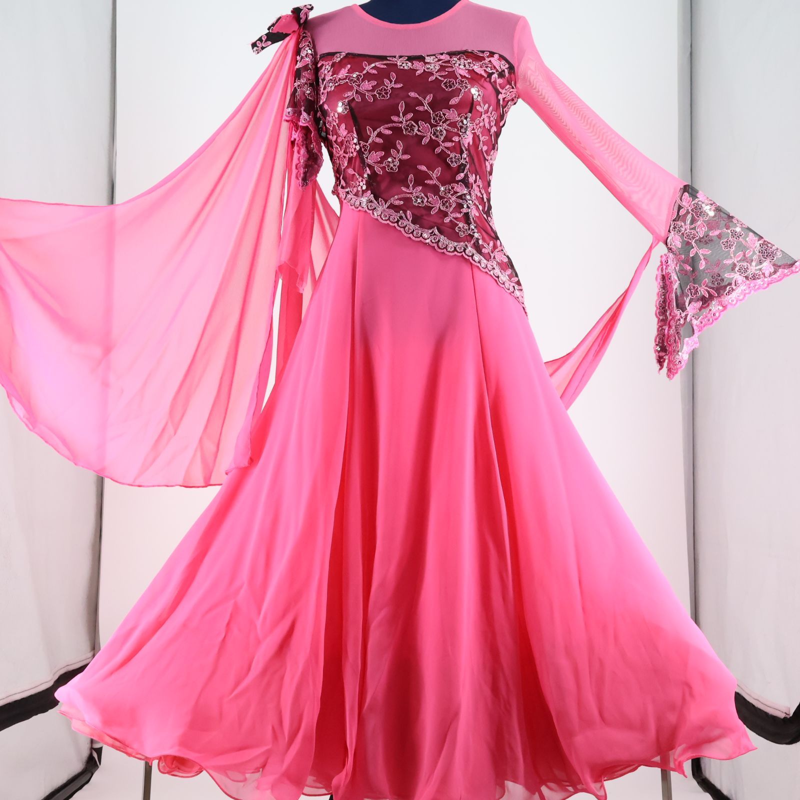 Prima boutique ドレス 社交ダンス
