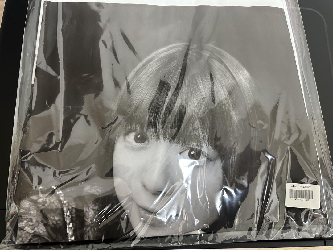 乃木坂46のぎBOX NOGI A/W2024 S賞 フォトTシャツ 冨里奈央