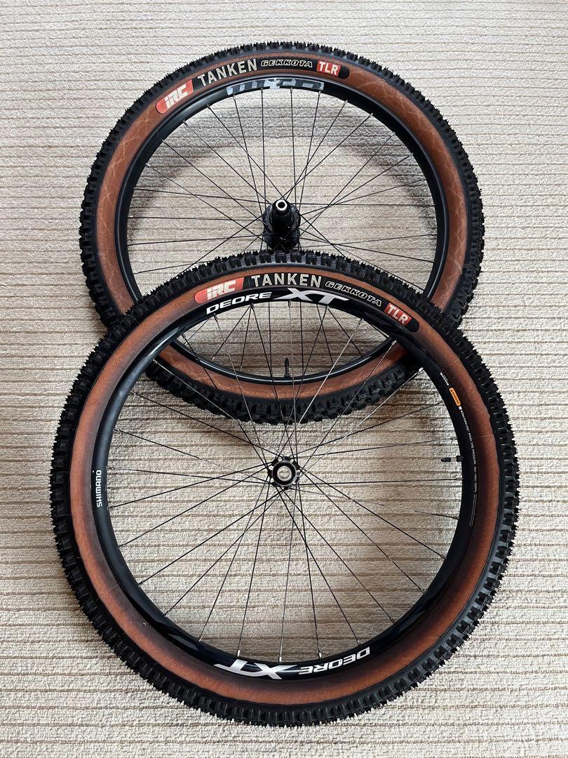 Shimano DEORE XT 前ホイール27.5 とWTB Shimano DEORE XT 前ホイール27.5 とWTB（SHIMANO DEORE XT WH