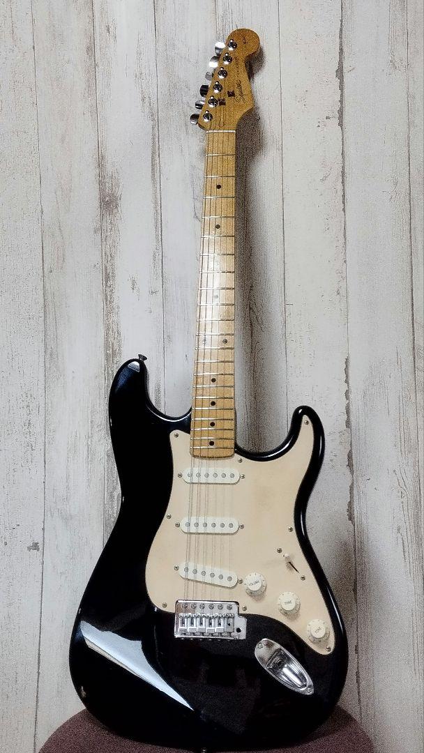 Squier by Fender Stratocaster メイプル指板（Squier