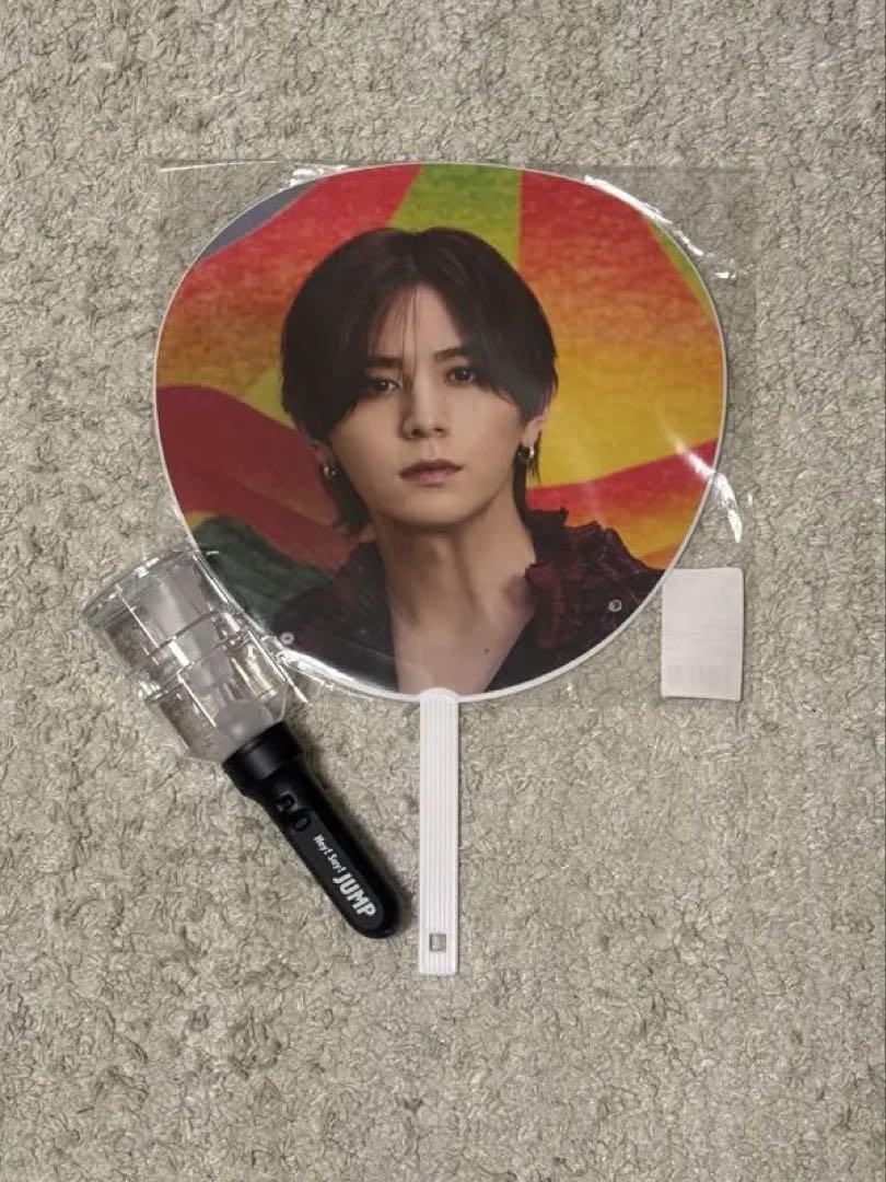 Hey!Say!JUMP H ペンライト　フリフラ　うちわ　RED 山田涼介 山田涼介 RED レッド ペンライト うちわ｜Yahoo!フリマ（旧